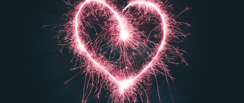 Create a Romantic Atmosphere: DIY Decorations for Valentine&#39;s Day