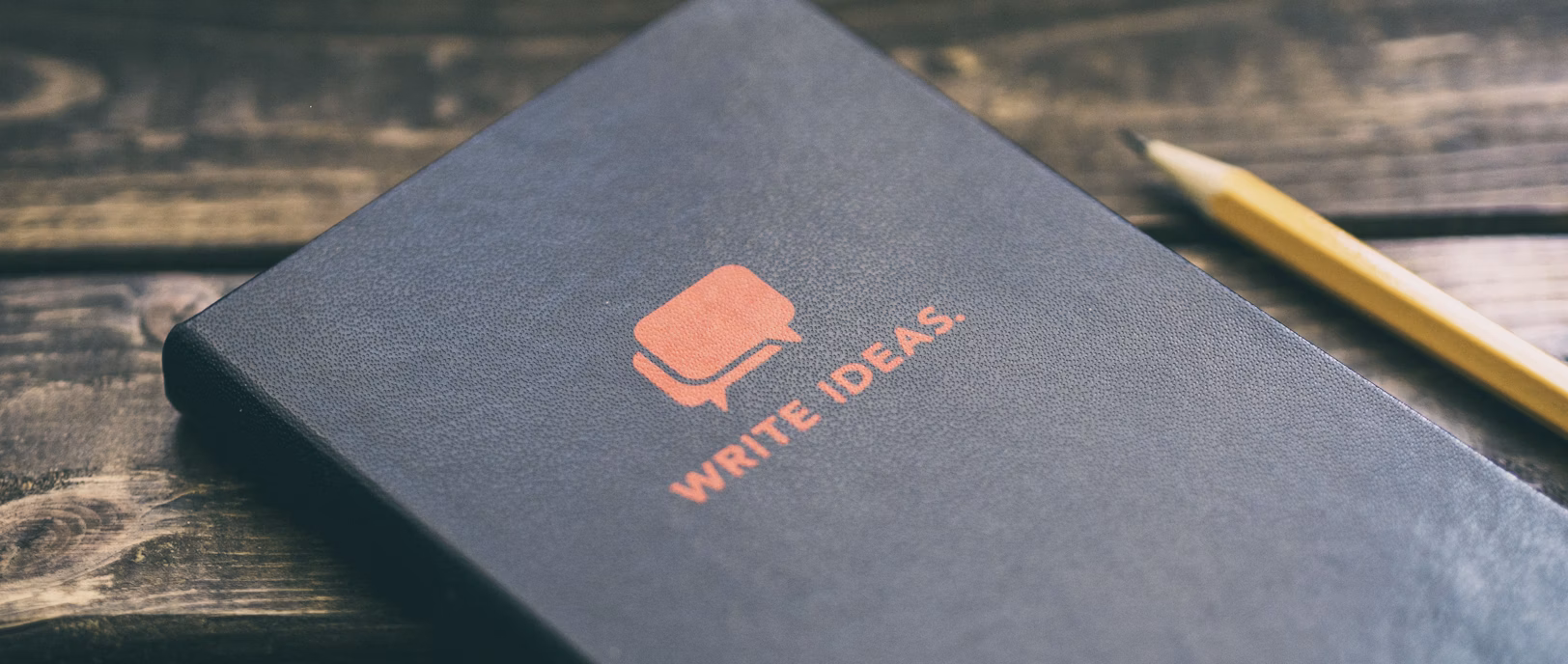 CCreative Upcycling: Transforming Household Items into Unique Home Decor